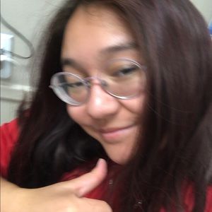 Meet your Posher, Anabelle